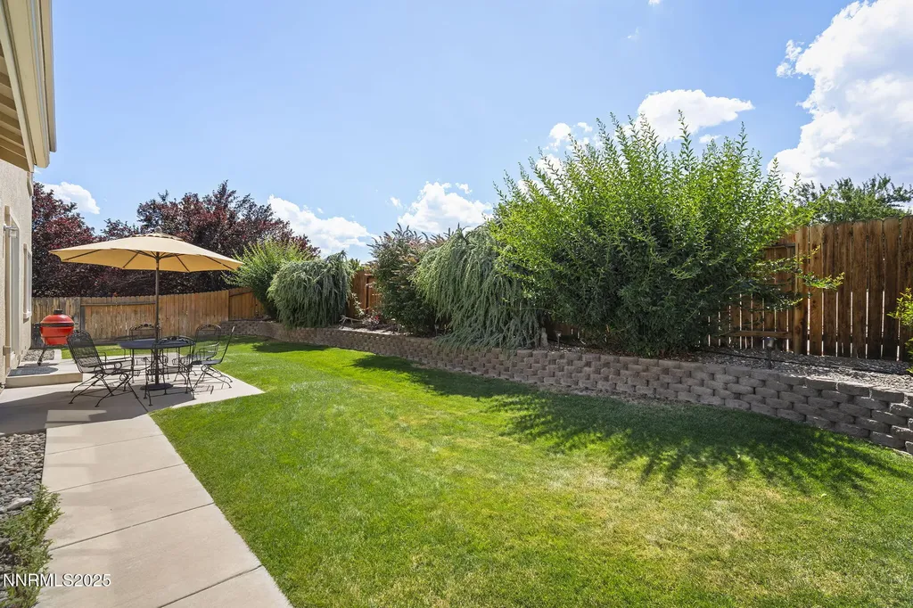 5365 Ebbetts Pass Sparks NV 89436
