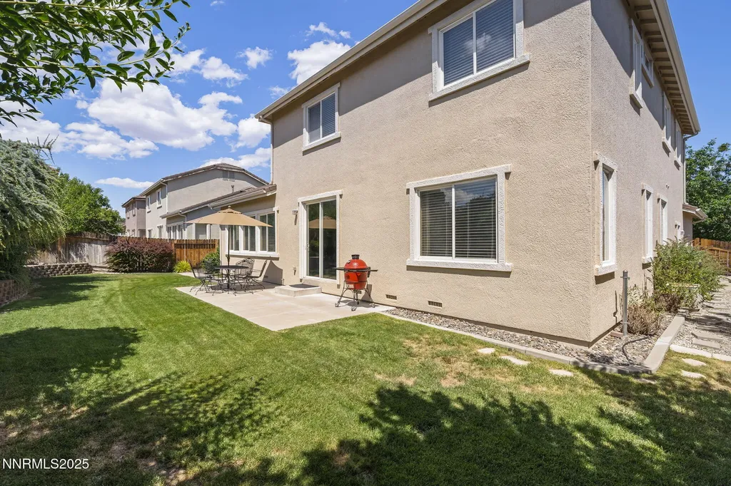 5365 Ebbetts Pass Sparks NV 89436