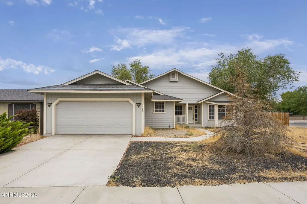301 Valley View Dayton NV 89403