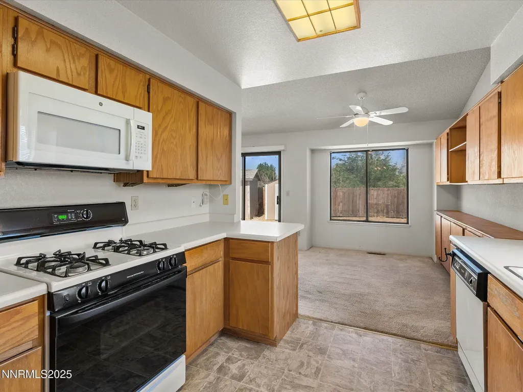 1409 Jenny's Fernley NV 89408