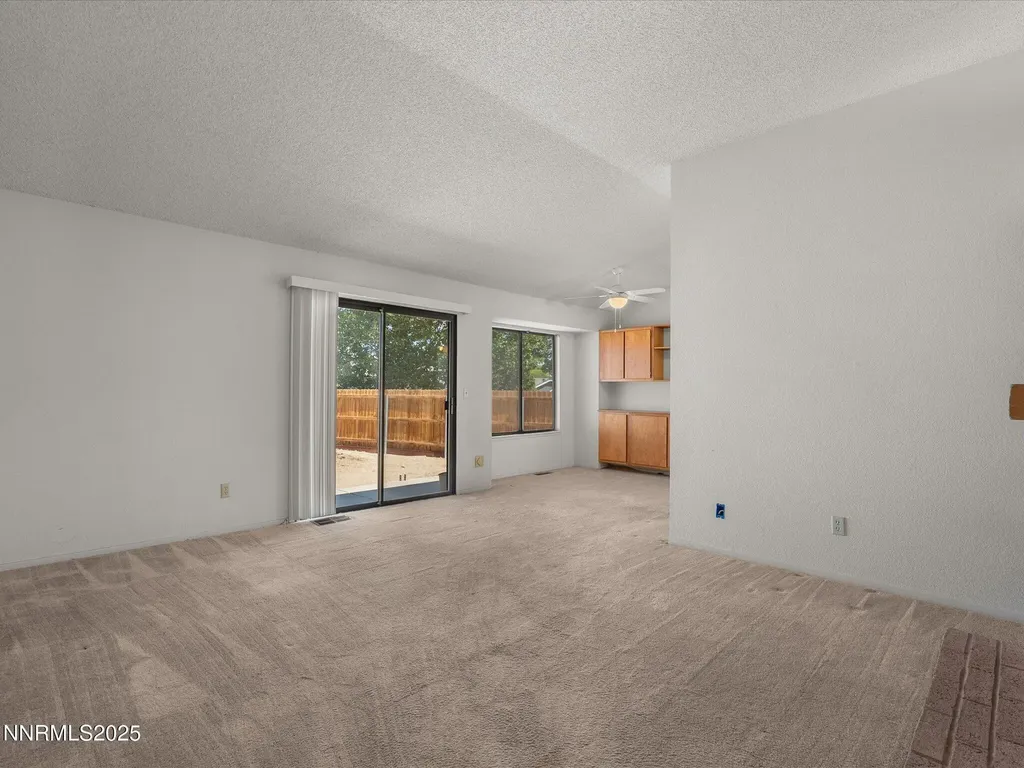 1409 Jenny's Fernley NV 89408