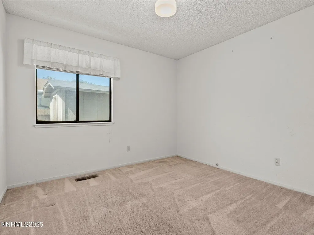 1409 Jenny's Fernley NV 89408