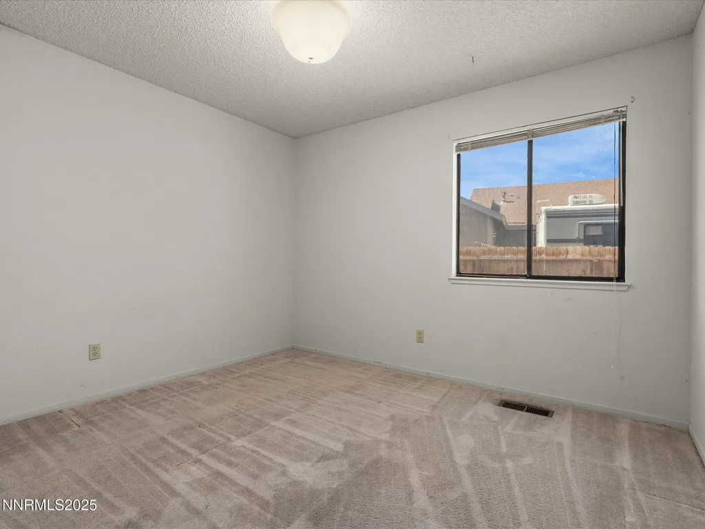 1409 Jenny's Fernley NV 89408