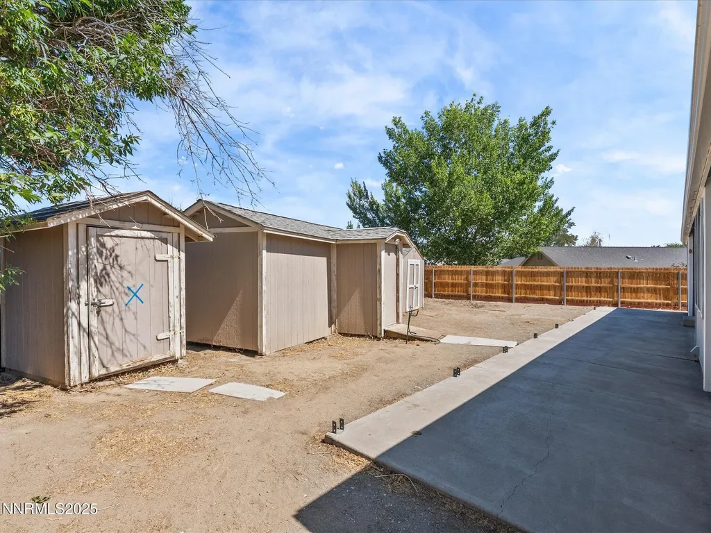 1409 Jenny's Fernley NV 89408