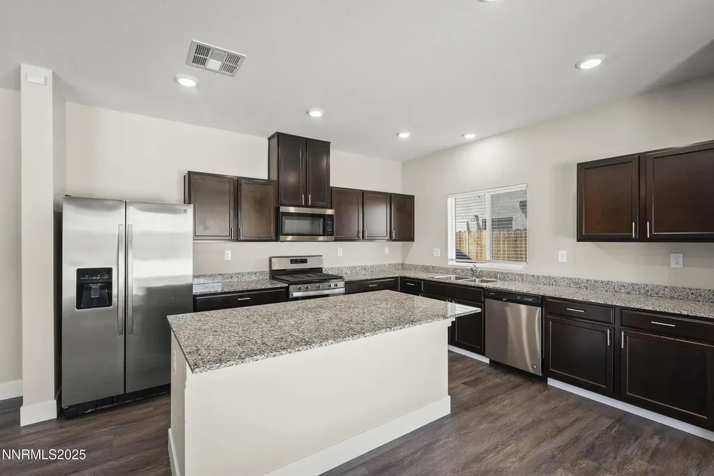 1324 Granary Park Sparks NV 89436
