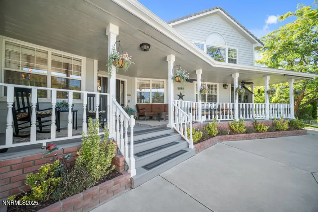 5604 St Andrews Reno NV 89502