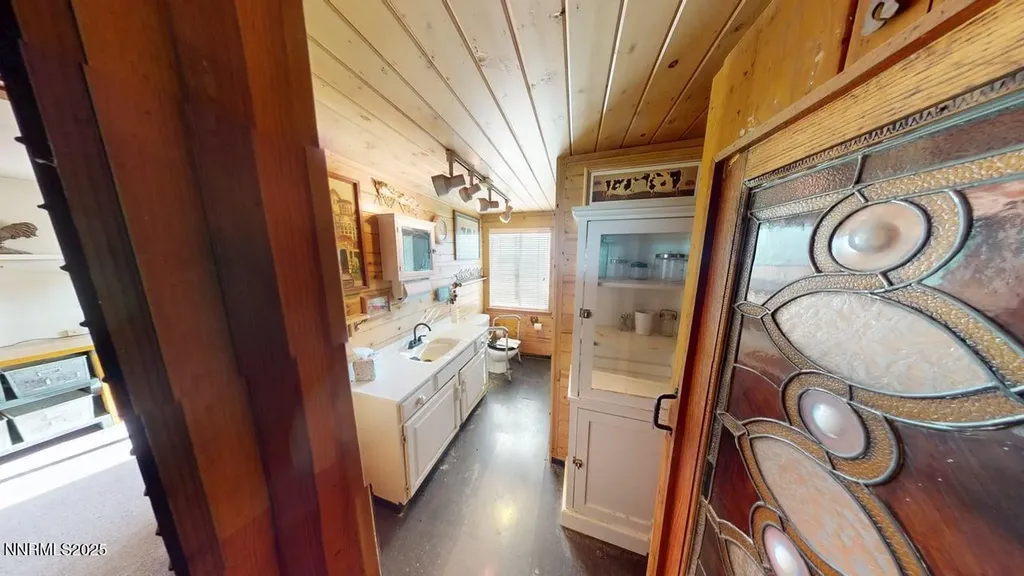 8250 Llama Winnemucca NV 89445