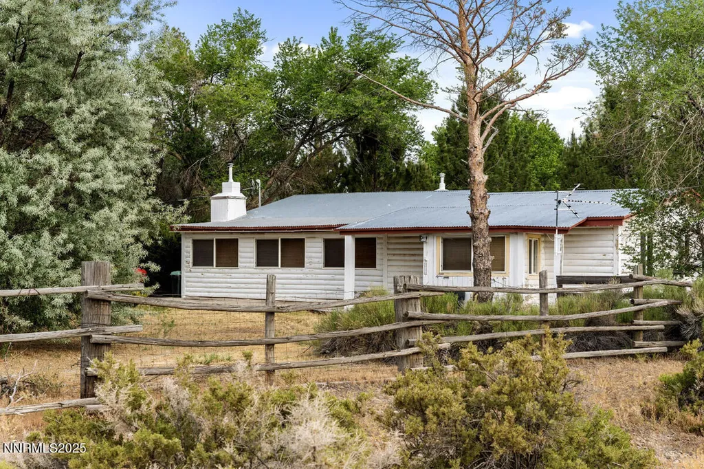 8250 Llama Winnemucca NV 89445