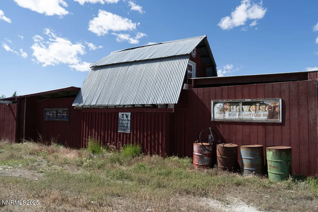 8250 Llama Winnemucca NV 89445