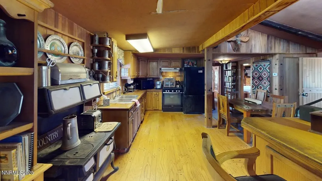 8250 Llama Winnemucca NV 89445