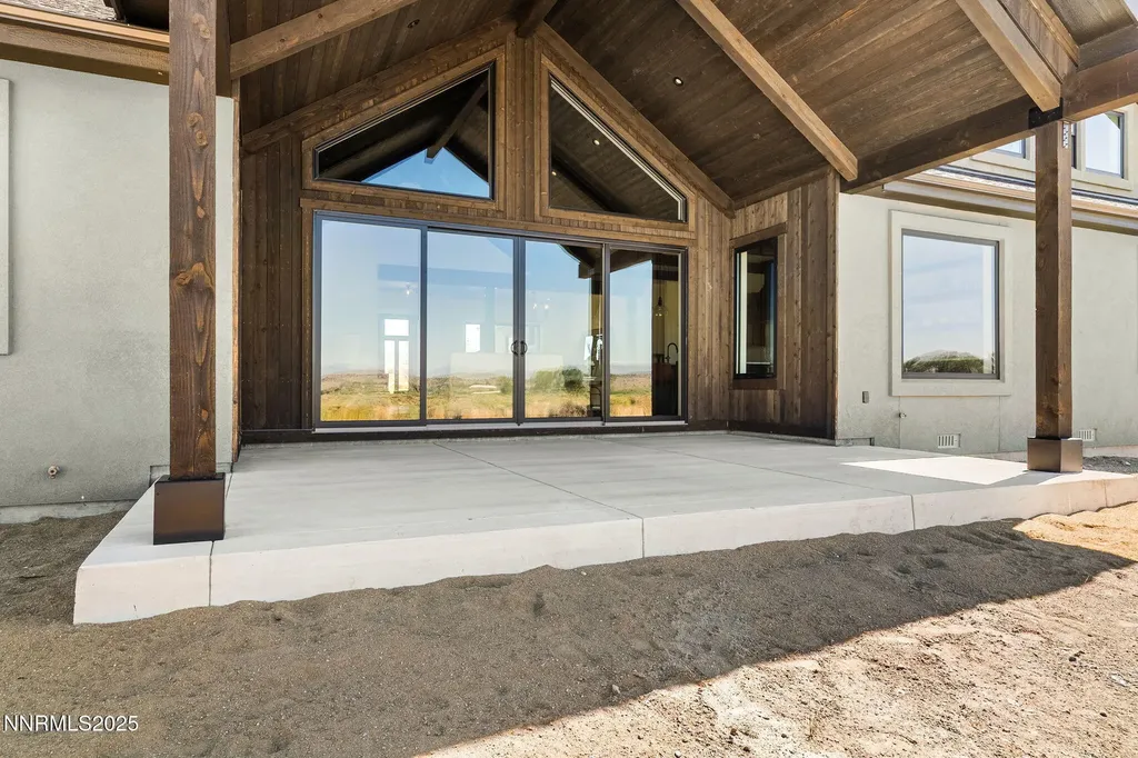 2411 Blaze Gardnerville NV 89410