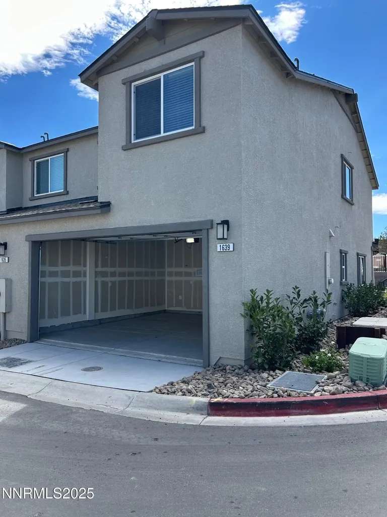 1639 Prancer Reno NV 89523