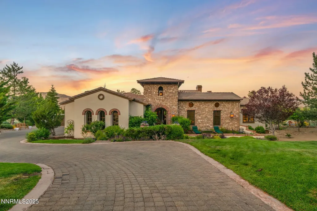 186 Carleton Reno NV 89511