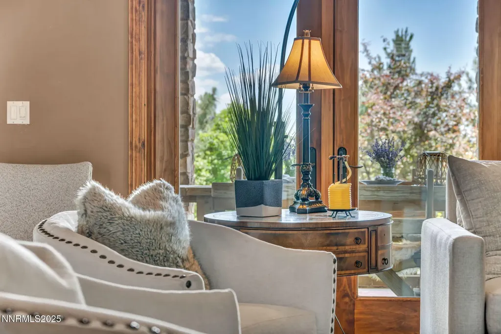 186 Carleton Reno NV 89511