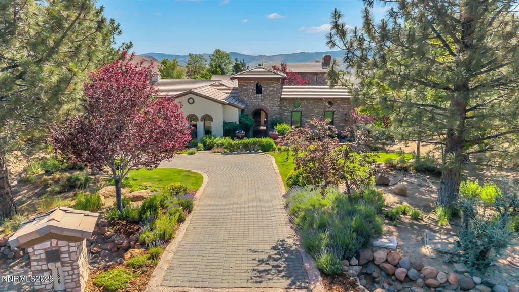 186 Carleton Reno NV 89511
