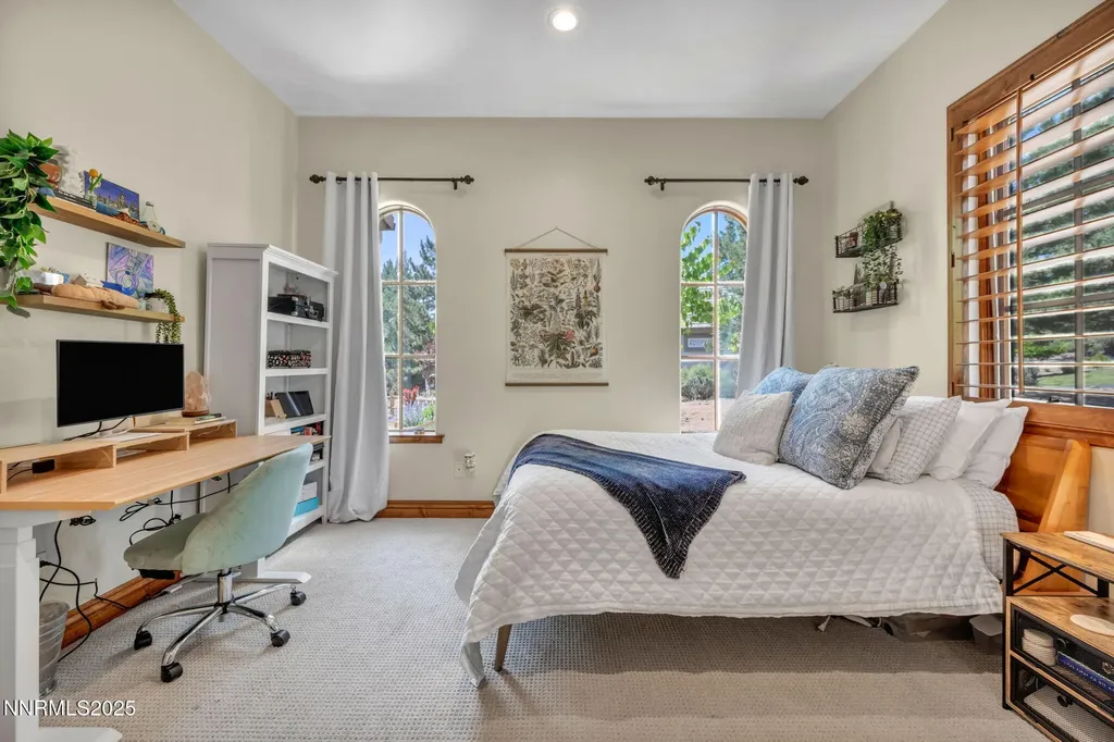 186 Carleton Reno NV 89511