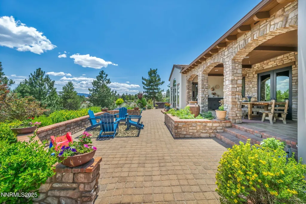 186 Carleton Reno NV 89511