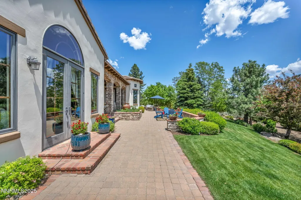 186 Carleton Reno NV 89511