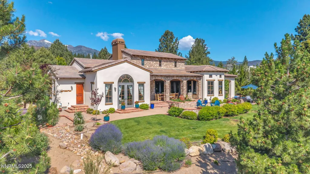 186 Carleton Reno NV 89511