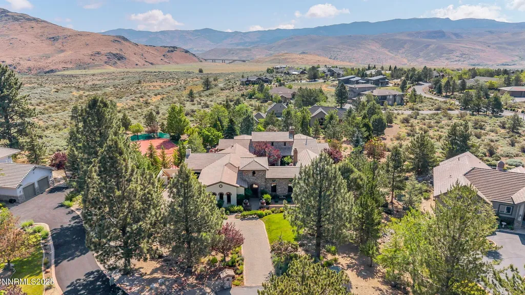 186 Carleton Reno NV 89511