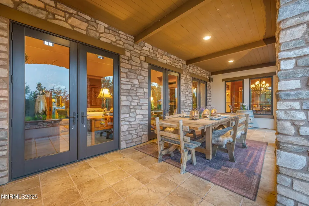 186 Carleton Reno NV 89511