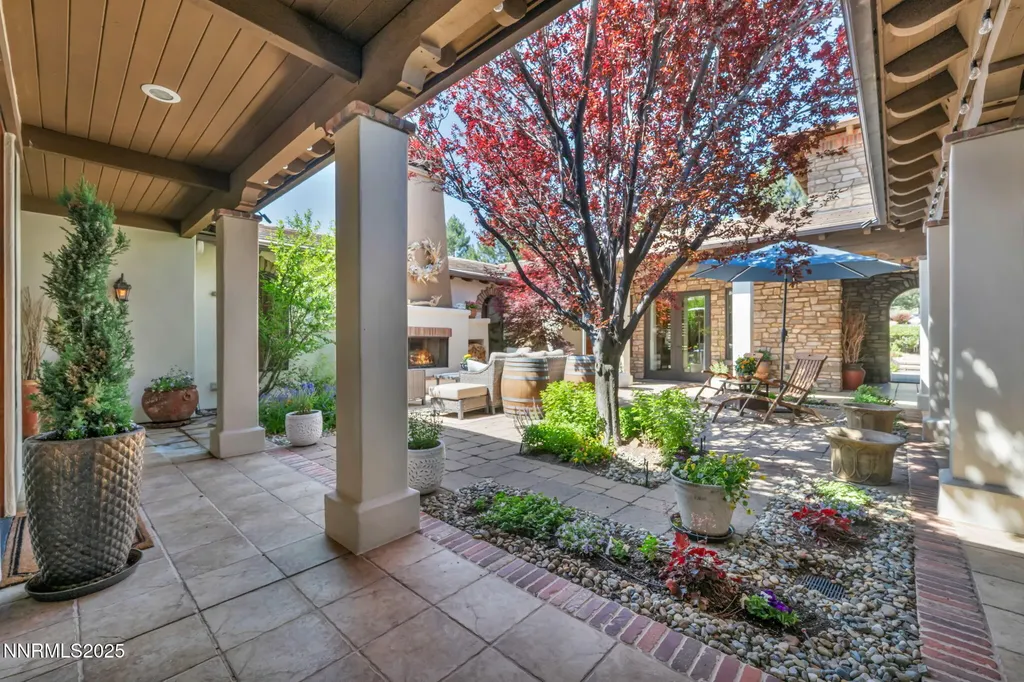 186 Carleton Reno NV 89511