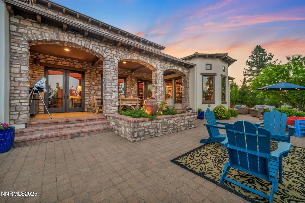 186 Carleton Reno NV 89511