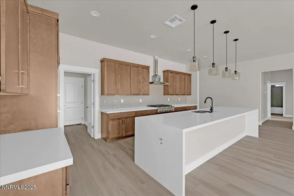 2800 Pamela Minden NV 89423