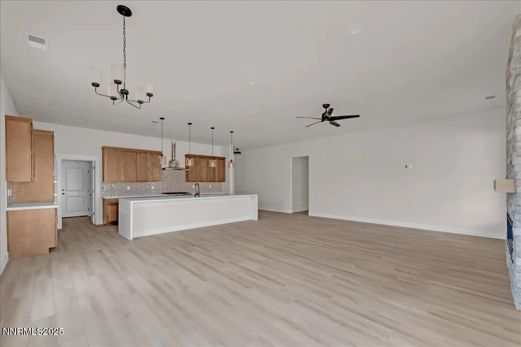 2800 Pamela Minden NV 89423