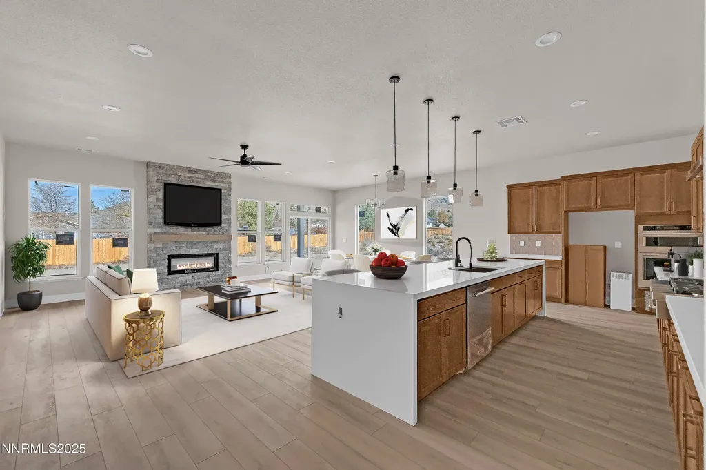 2800 Pamela Minden NV 89423