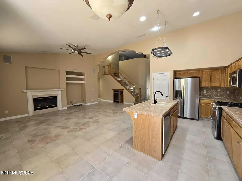3796 Bellingham Reno NV 89511