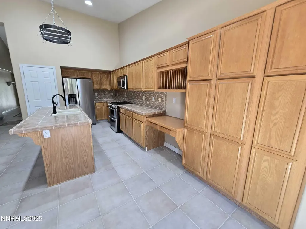 3796 Bellingham Reno NV 89511