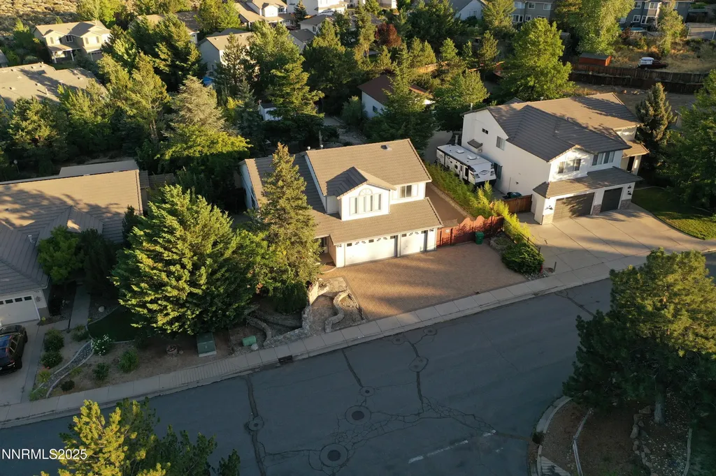 3796 Bellingham Reno NV 89511