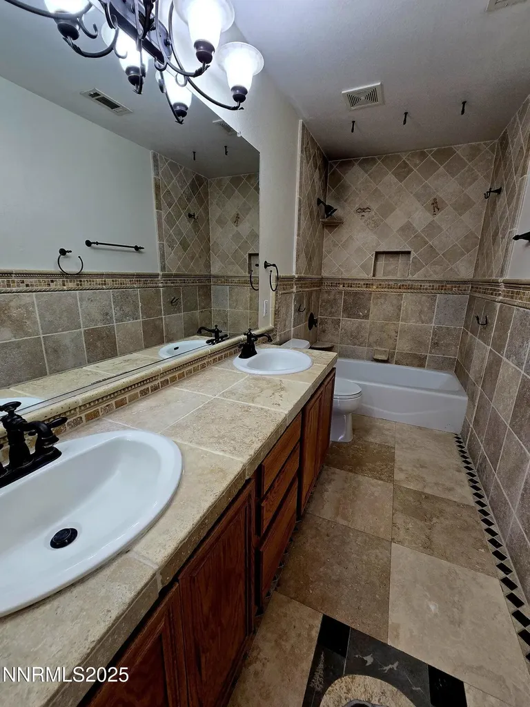 3796 Bellingham Reno NV 89511