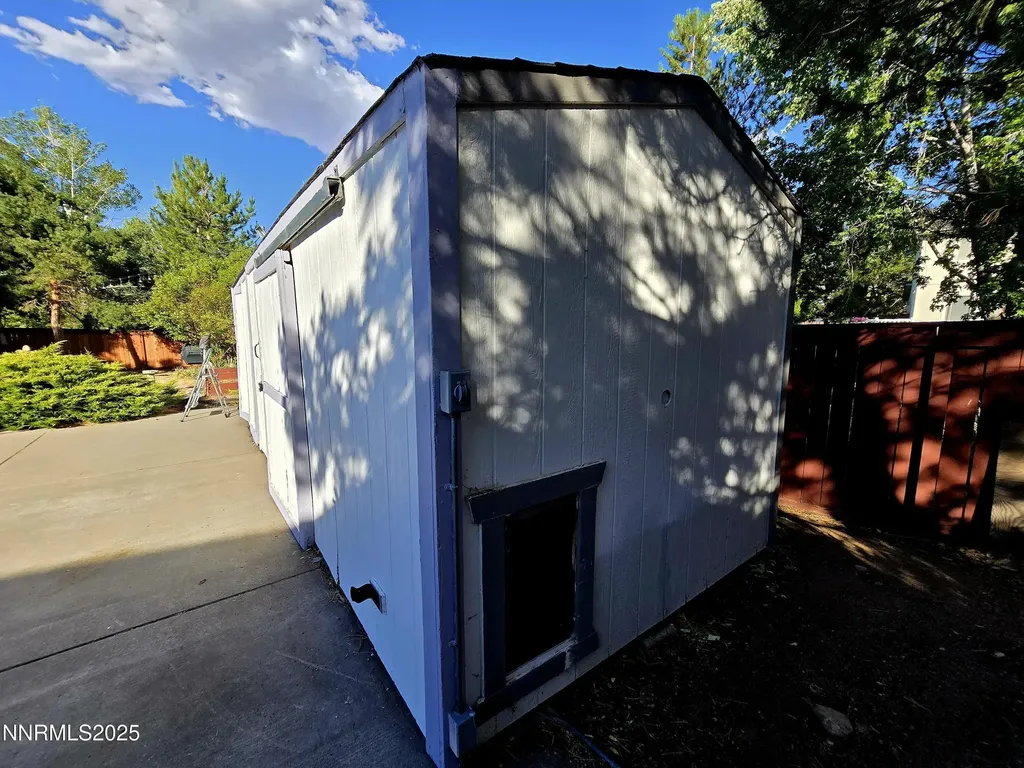 3796 Bellingham Reno NV 89511