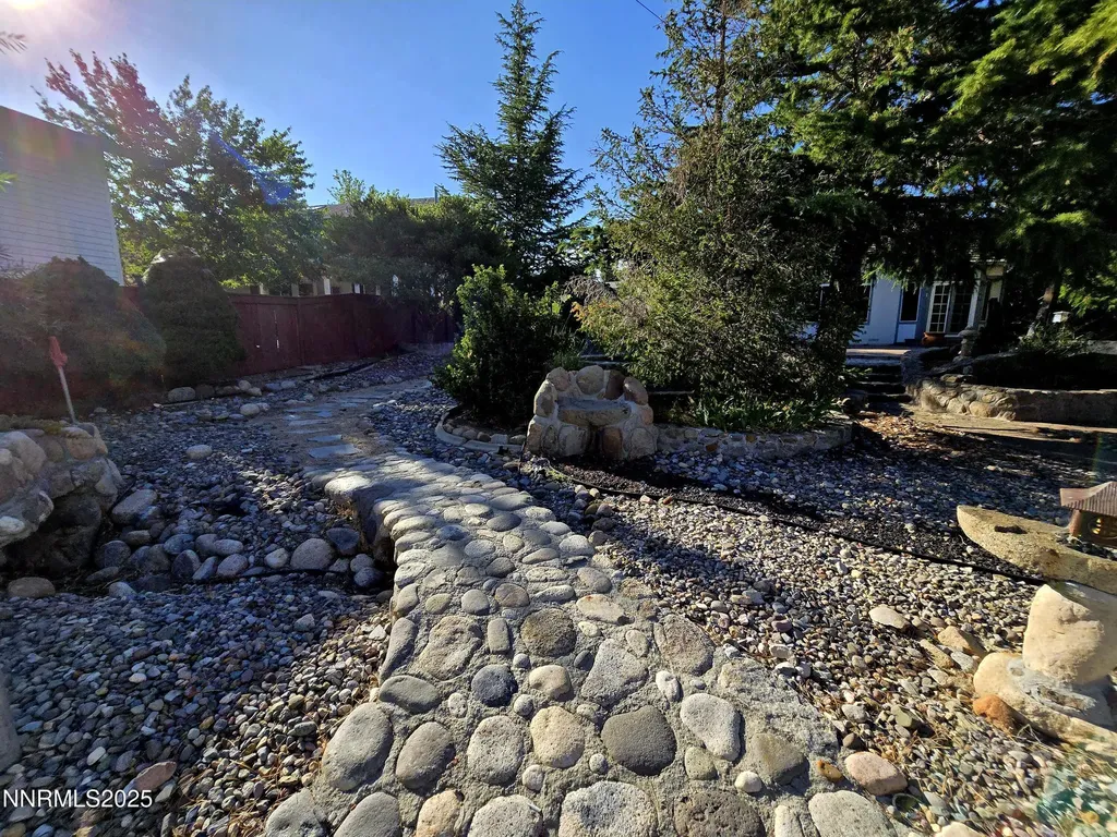 3796 Bellingham Reno NV 89511
