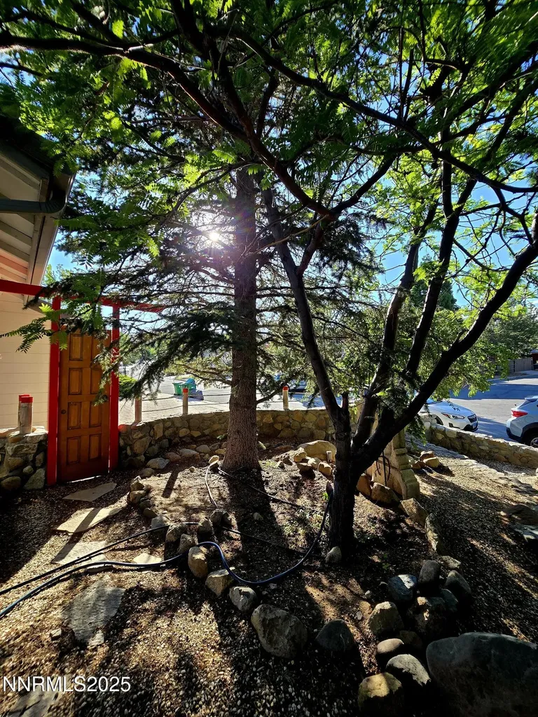 3796 Bellingham Reno NV 89511