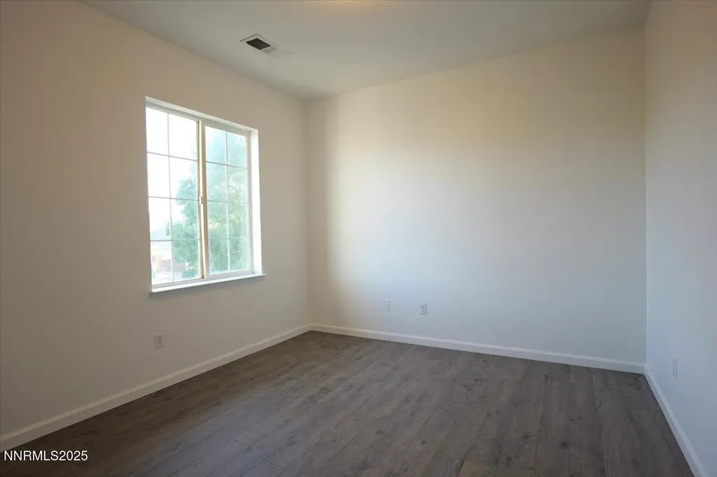 165 Desert Springs Fernley NV 89408