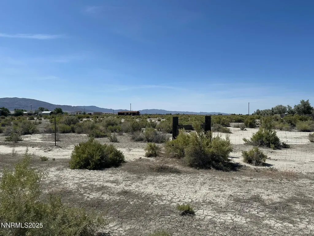 1100 Horseshoe Bend Lovelock NV 89419