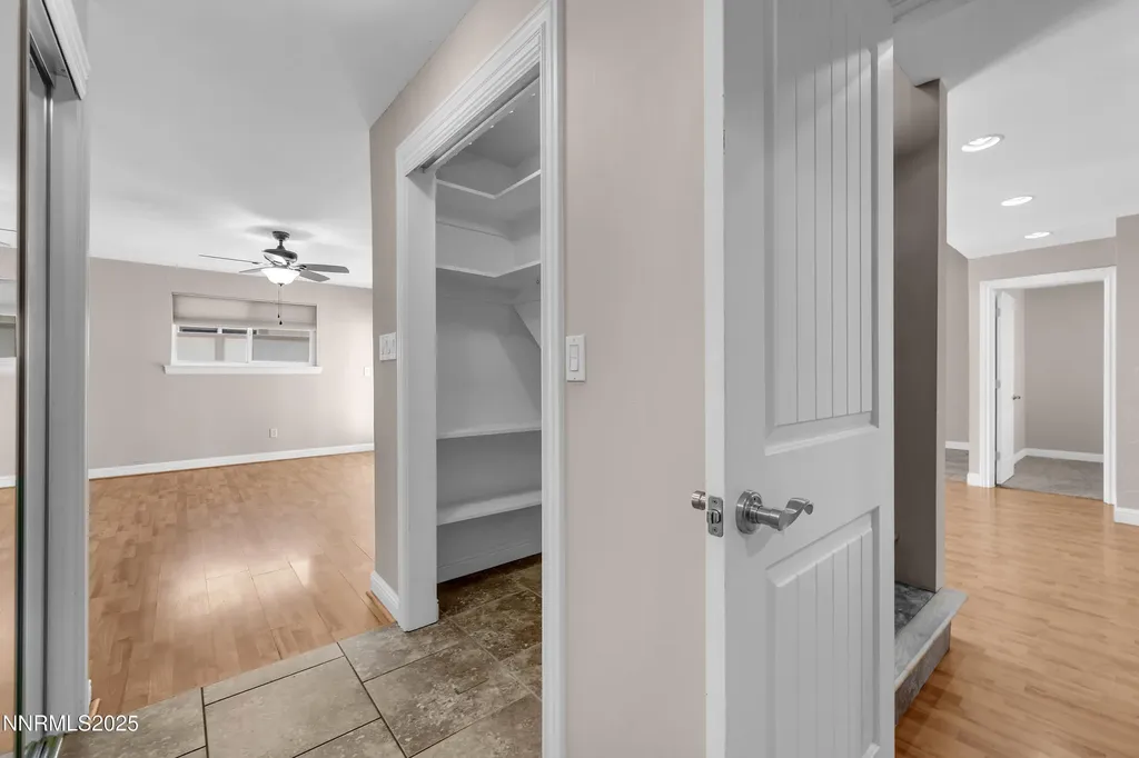 1220 Conway Reno NV 89503