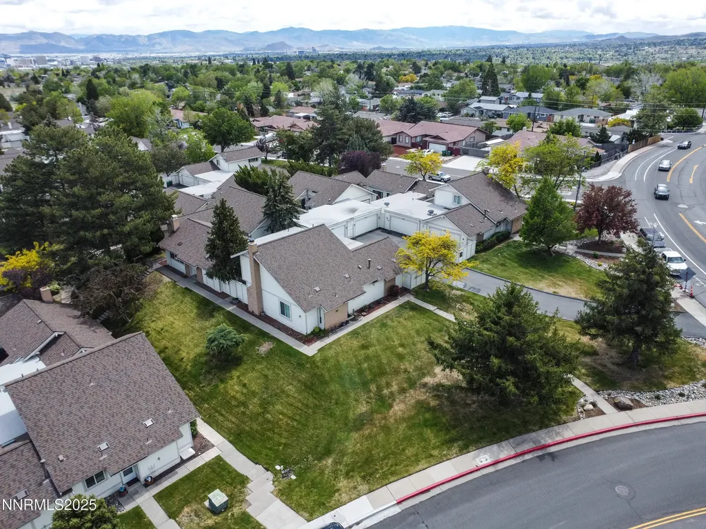 1220 Conway Reno NV 89503