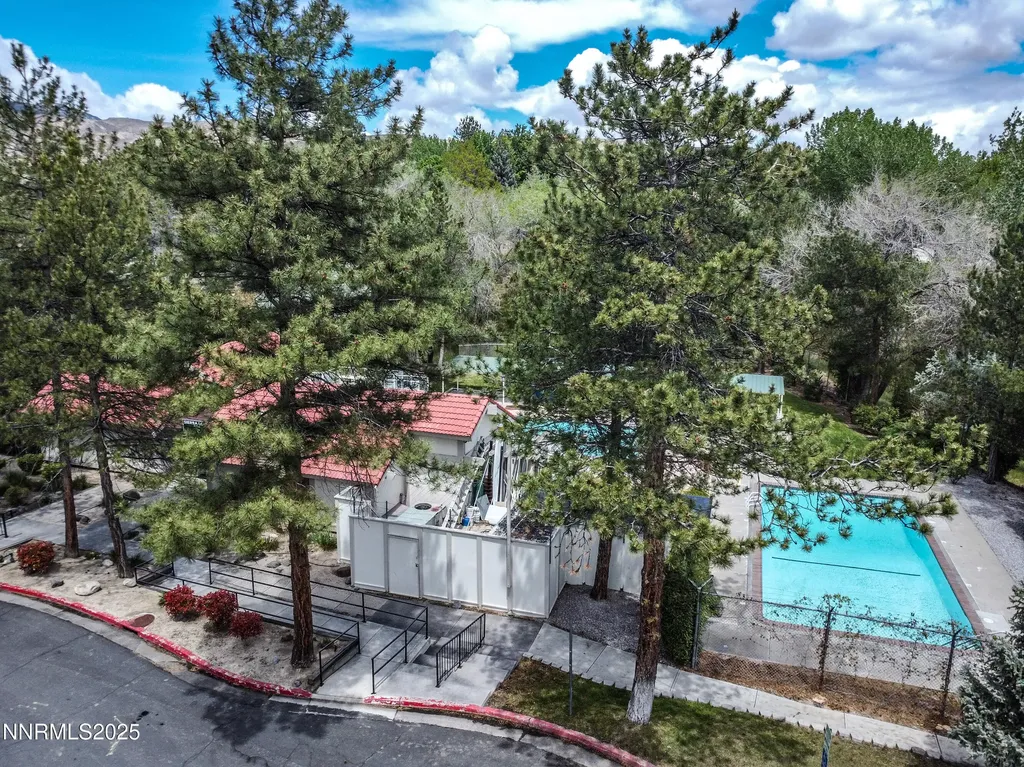 1220 Conway Reno NV 89503
