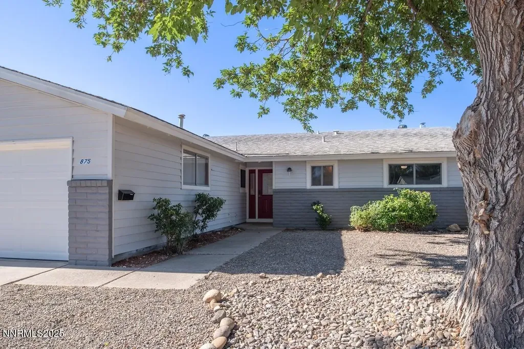875 Camino Real Sparks NV 89434