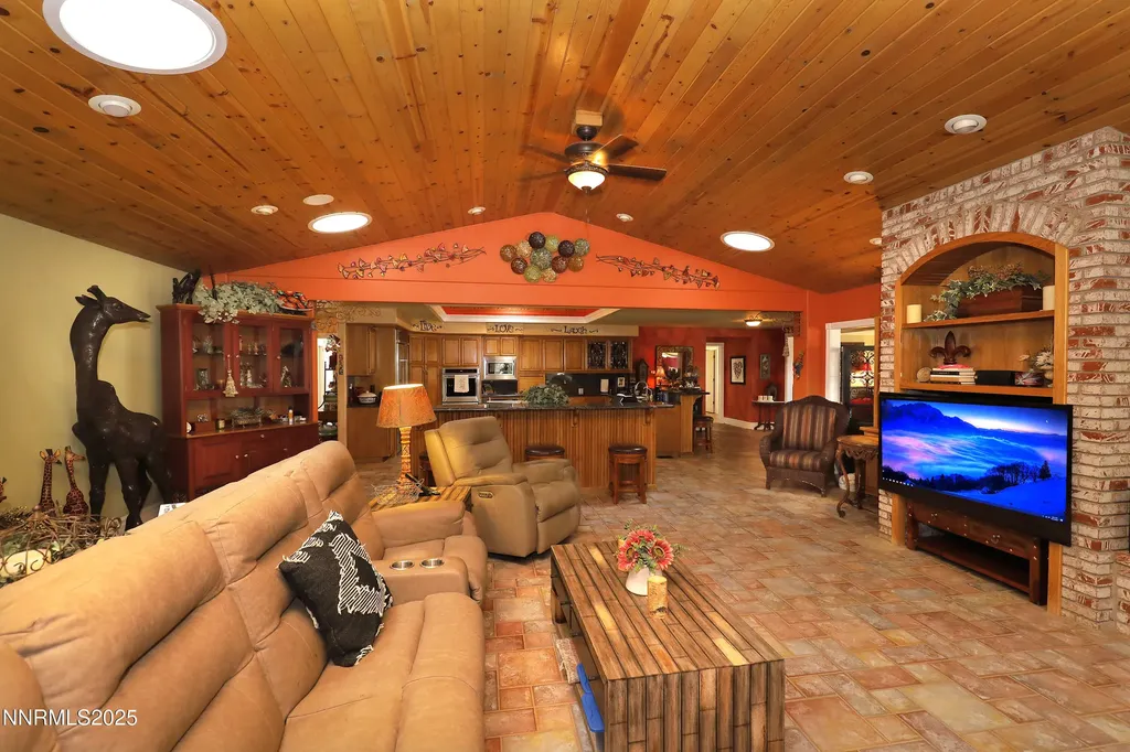 775 Foothill Gardnerville NV 89460