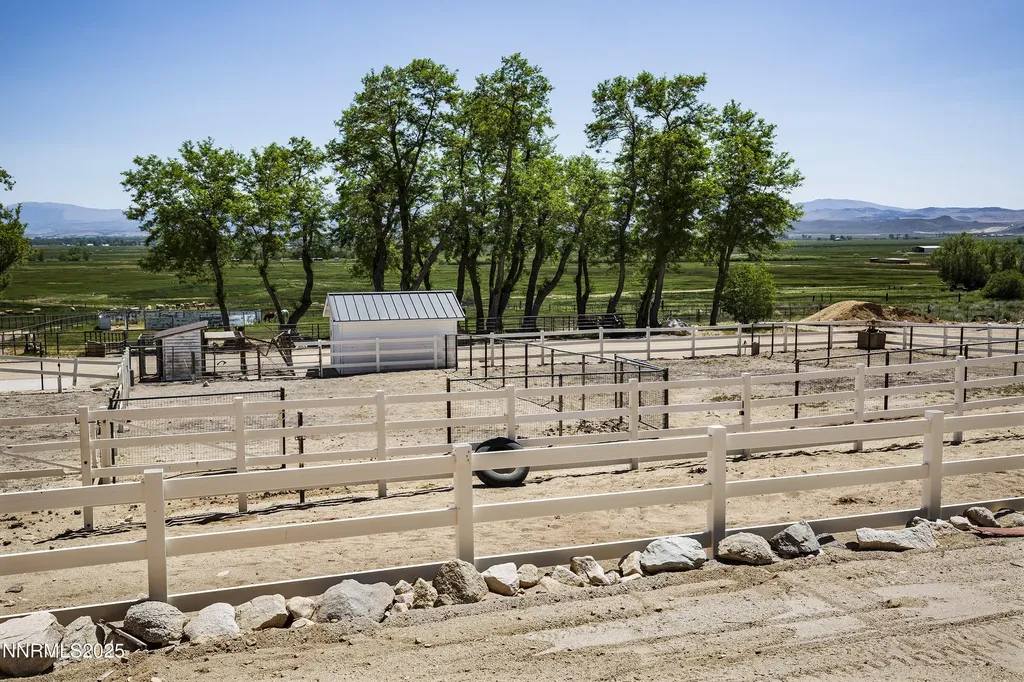 775 Foothill Gardnerville NV 89460