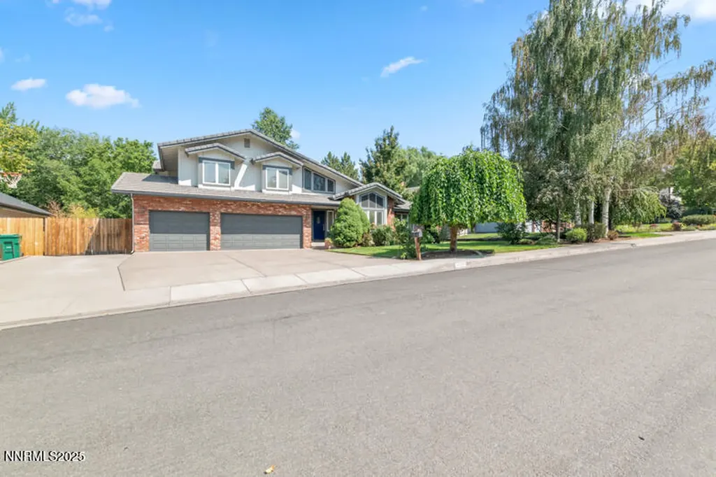 2126 Thomas Jefferson Reno NV 89509