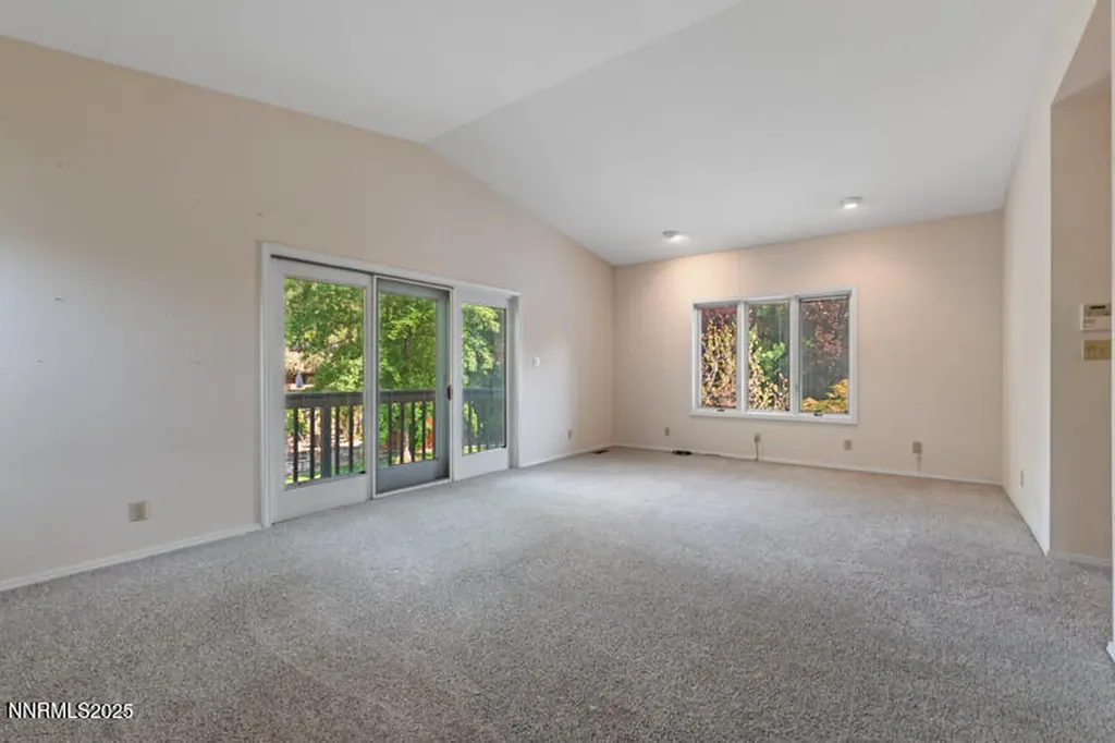 2126 Thomas Jefferson Reno NV 89509