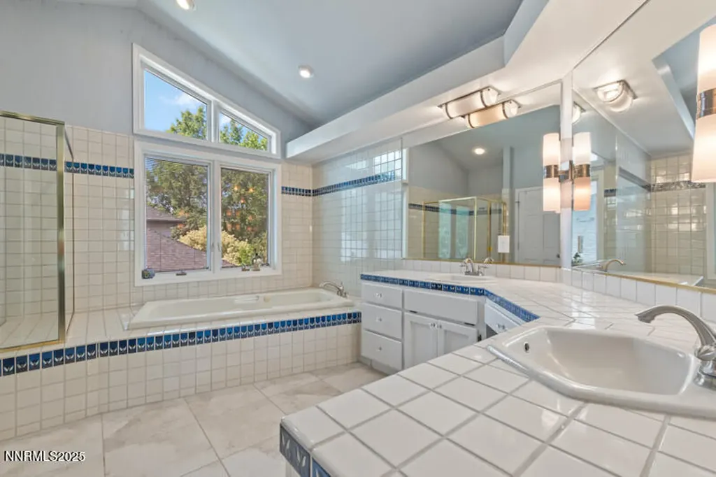 2126 Thomas Jefferson Reno NV 89509