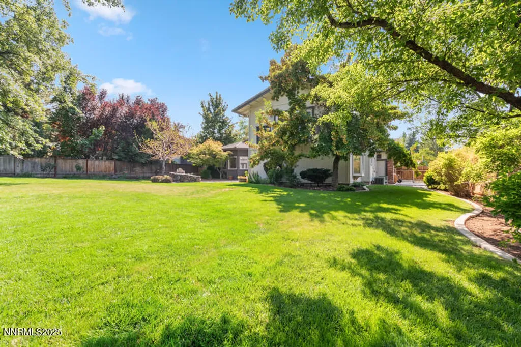 2126 Thomas Jefferson Reno NV 89509