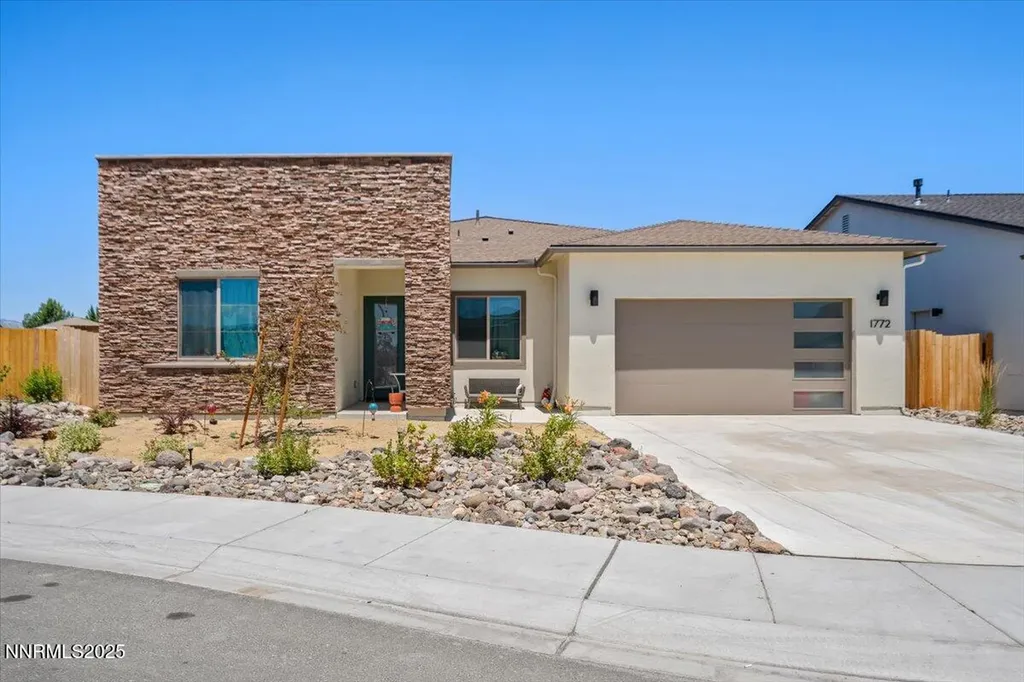 1772 Hogan Peak Carson City NV 89701